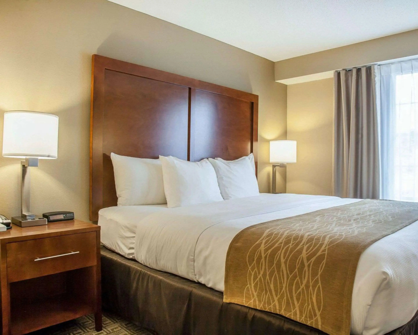 Comfort Inn & Suites Sturbridge - Brimfield