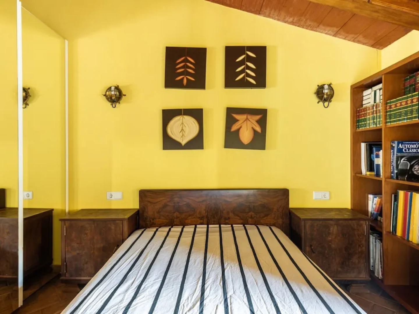 Cosy Holiday Home in Valencia With Billiards and Barbecue