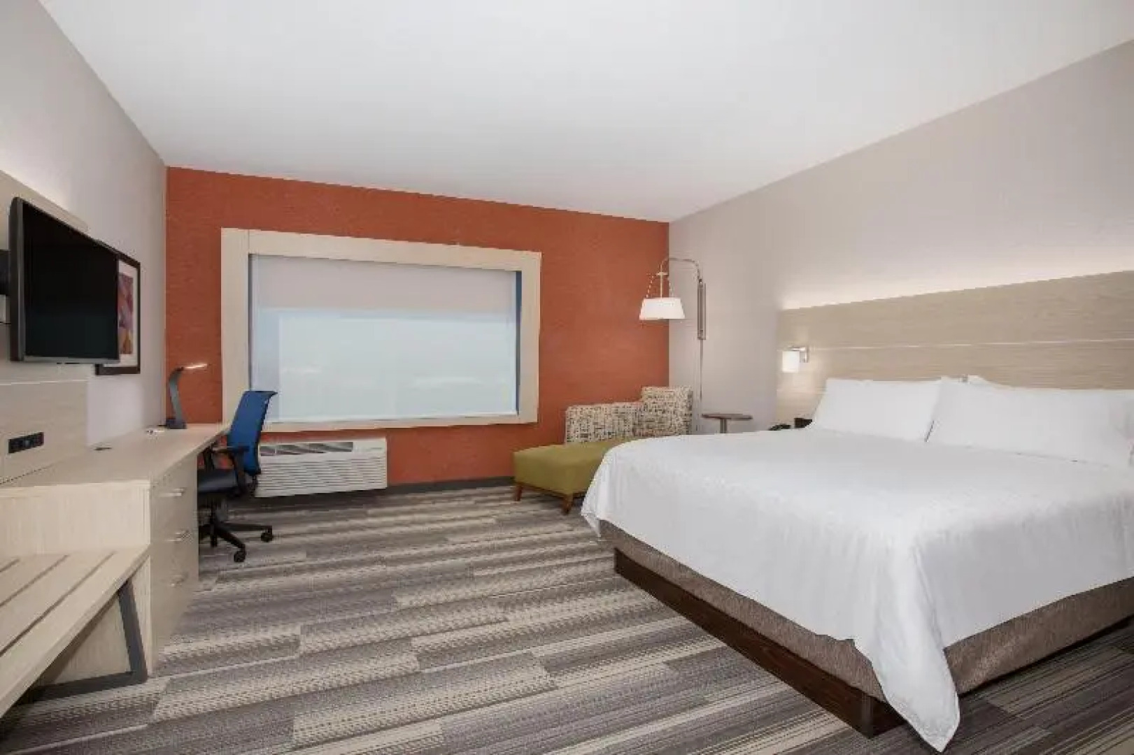 Hol. Inn Exp. And Suites Denver Ne - Brighton