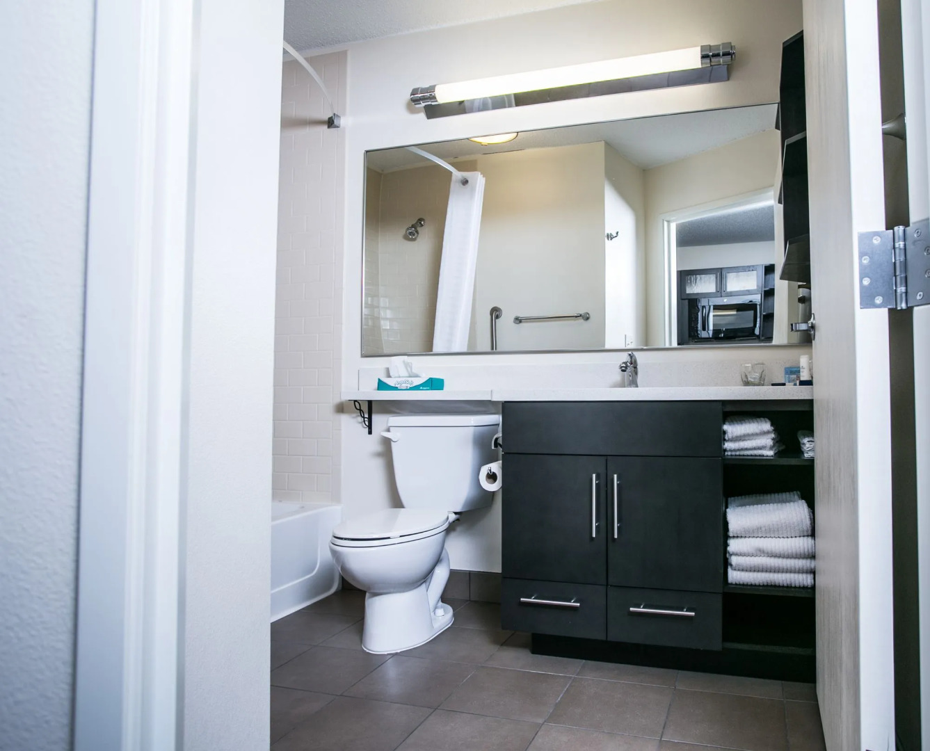 Candlewood Suites Fargo-N. Dakota State University by IHG