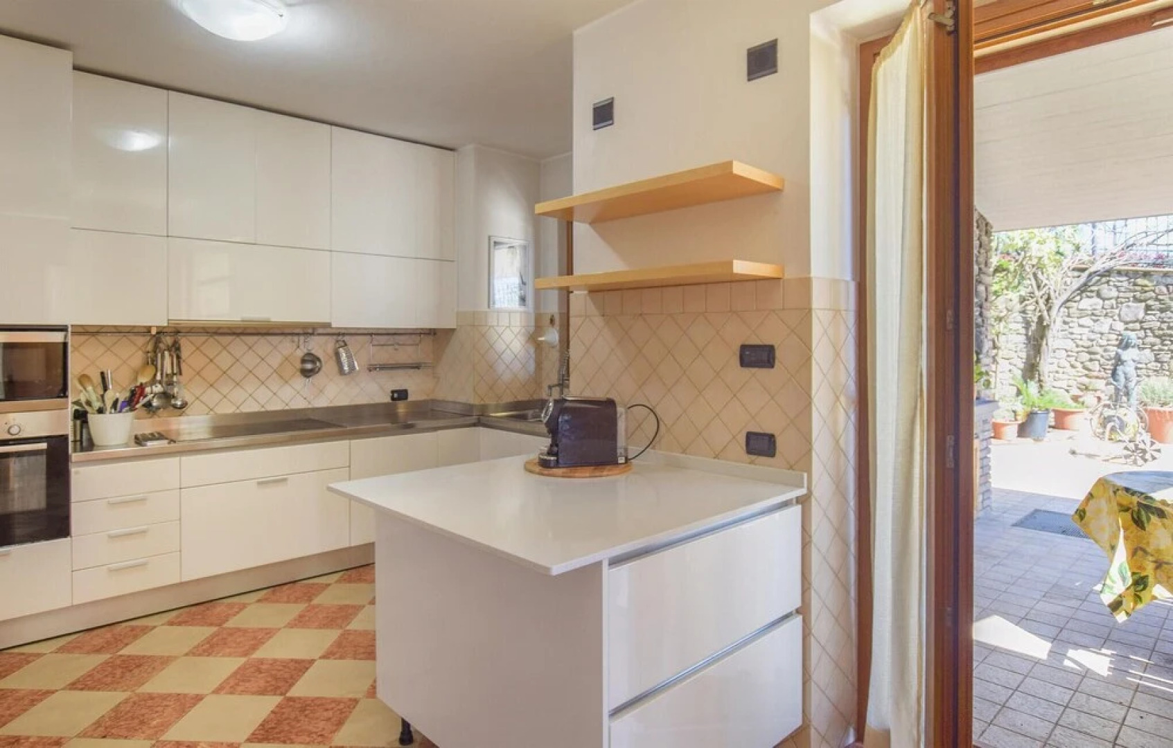 Awesome Home in Trestina With Sauna, Wifi and Indoor Swimming Pool