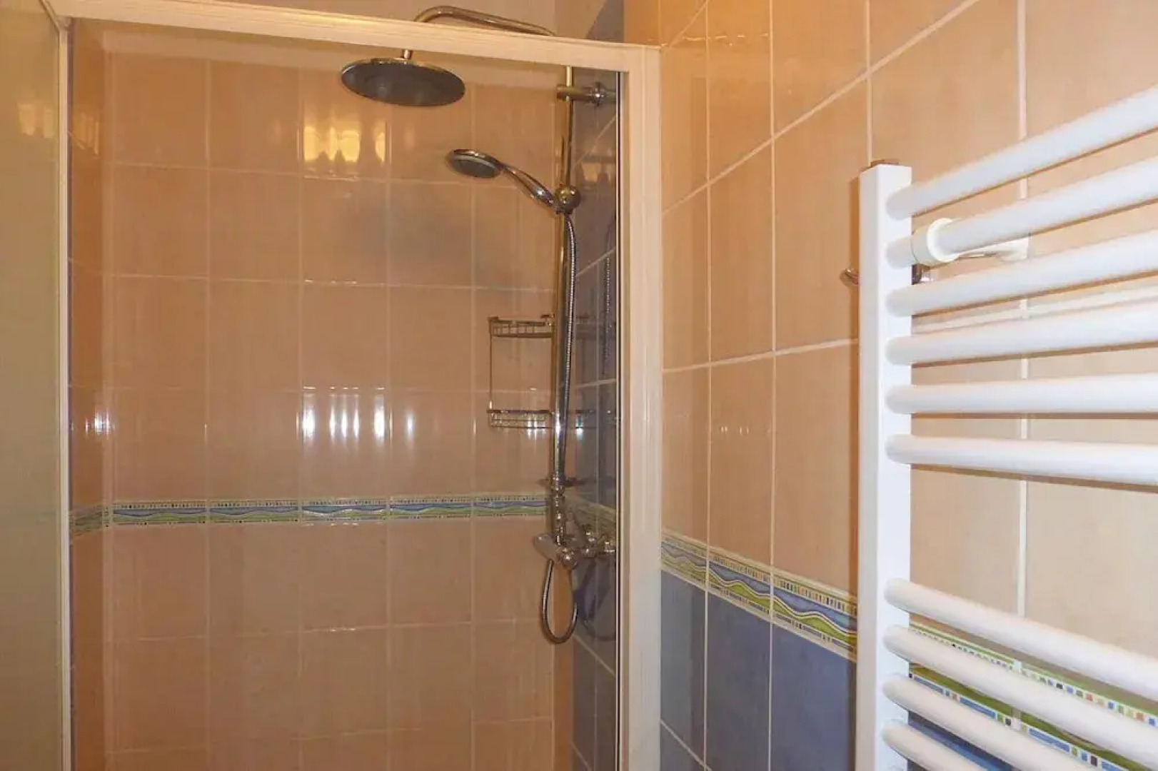 Nice Holiday Home Near the Beach, Hillion