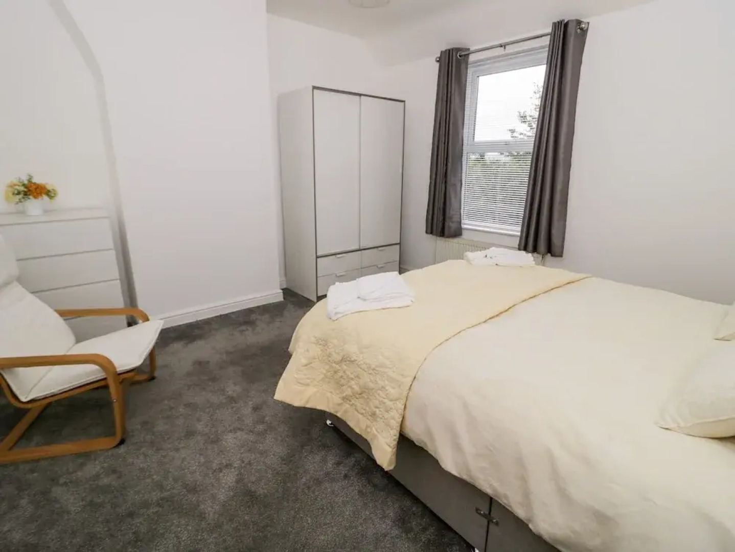 1 River View Terrace