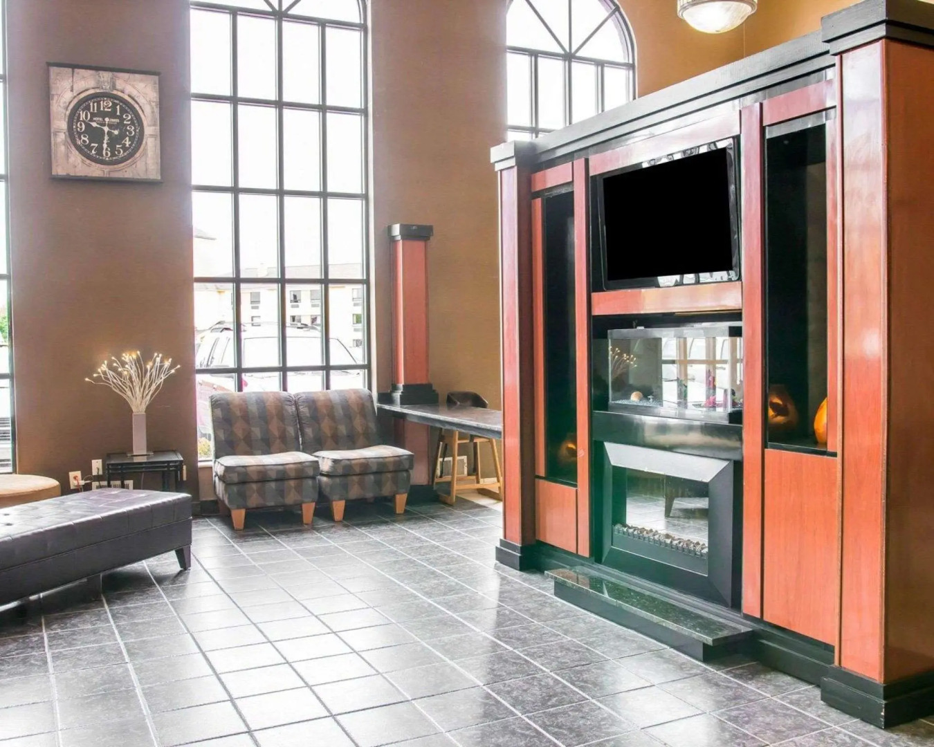 Quality Inn and Suites Airport