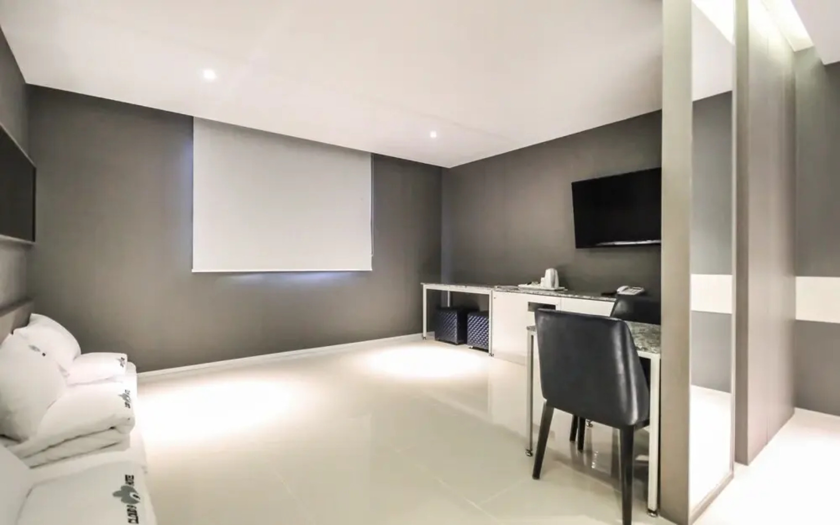 Yeongdeok Gangguhang Cloud Hotel