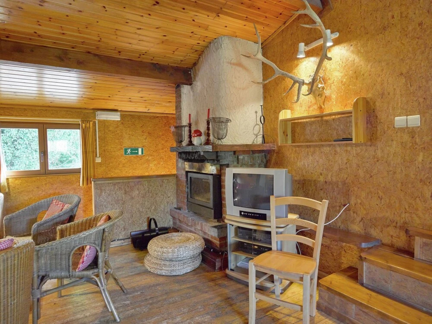 Beautiful Chalet Situated at the Edge of a Wood