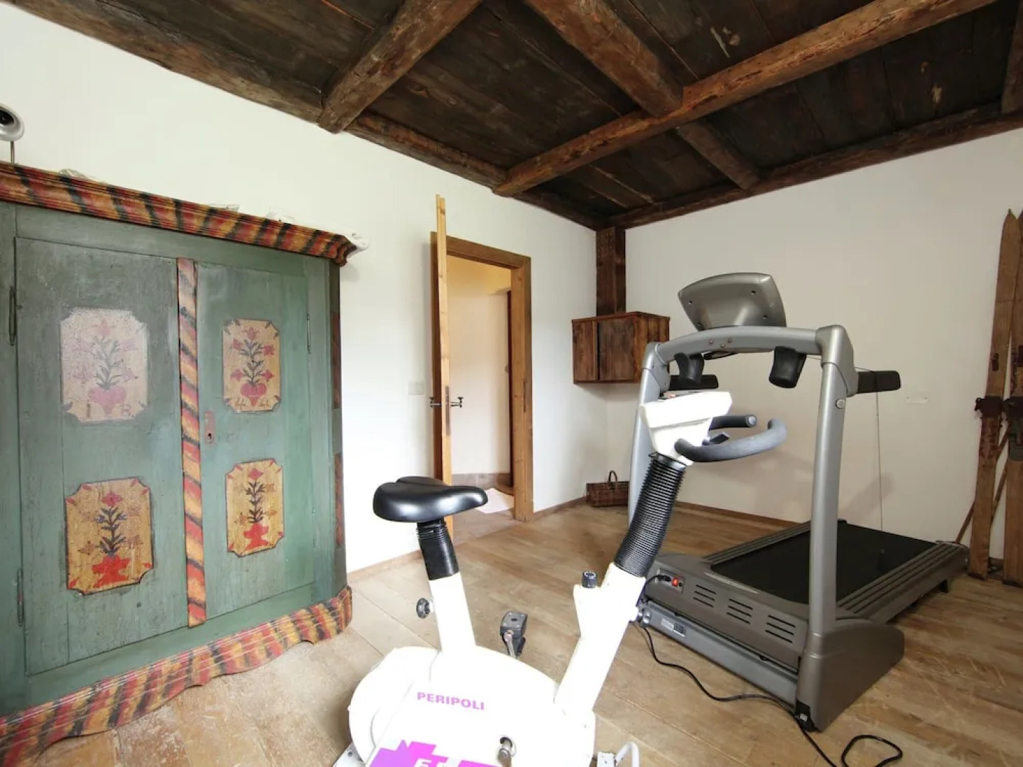 Cottage in Bellamonte With hot tub