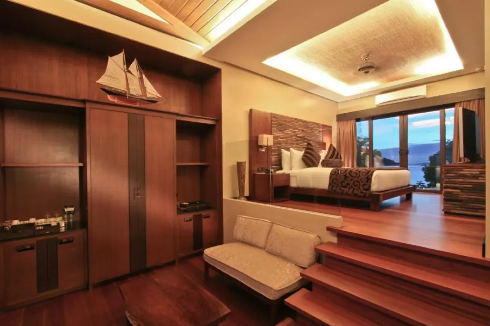 Two Seasons Coron Island Resort