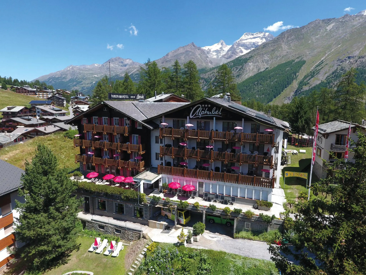 Swiss Family Hotel Alphubel