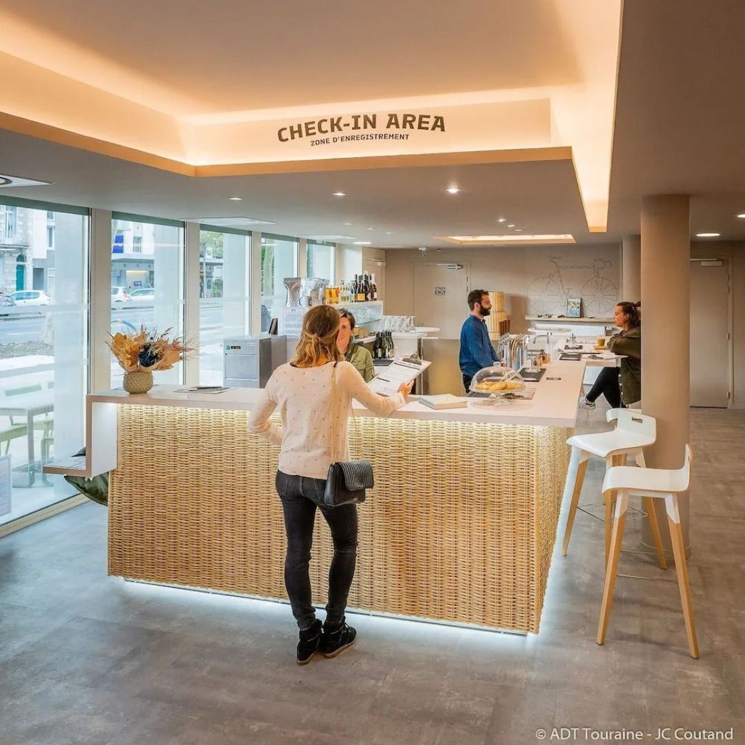 The People Hostel - Tours