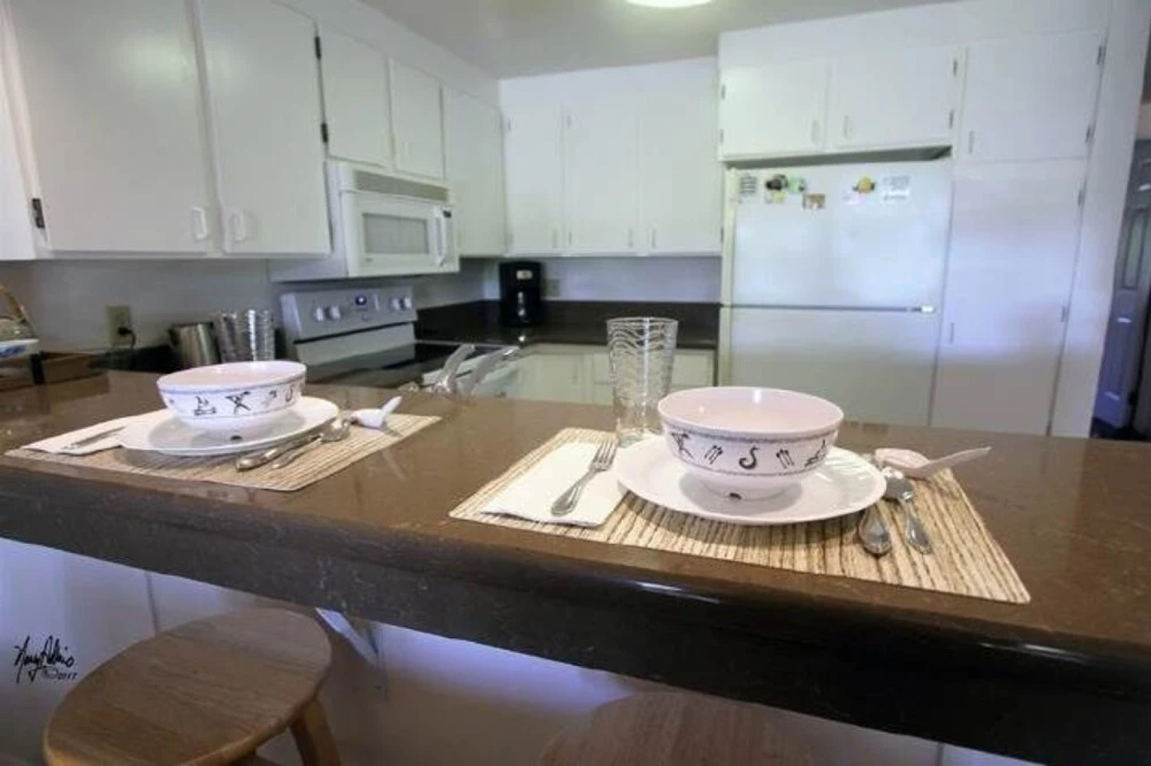 Condo With Great Sunsets and Golf Course Views