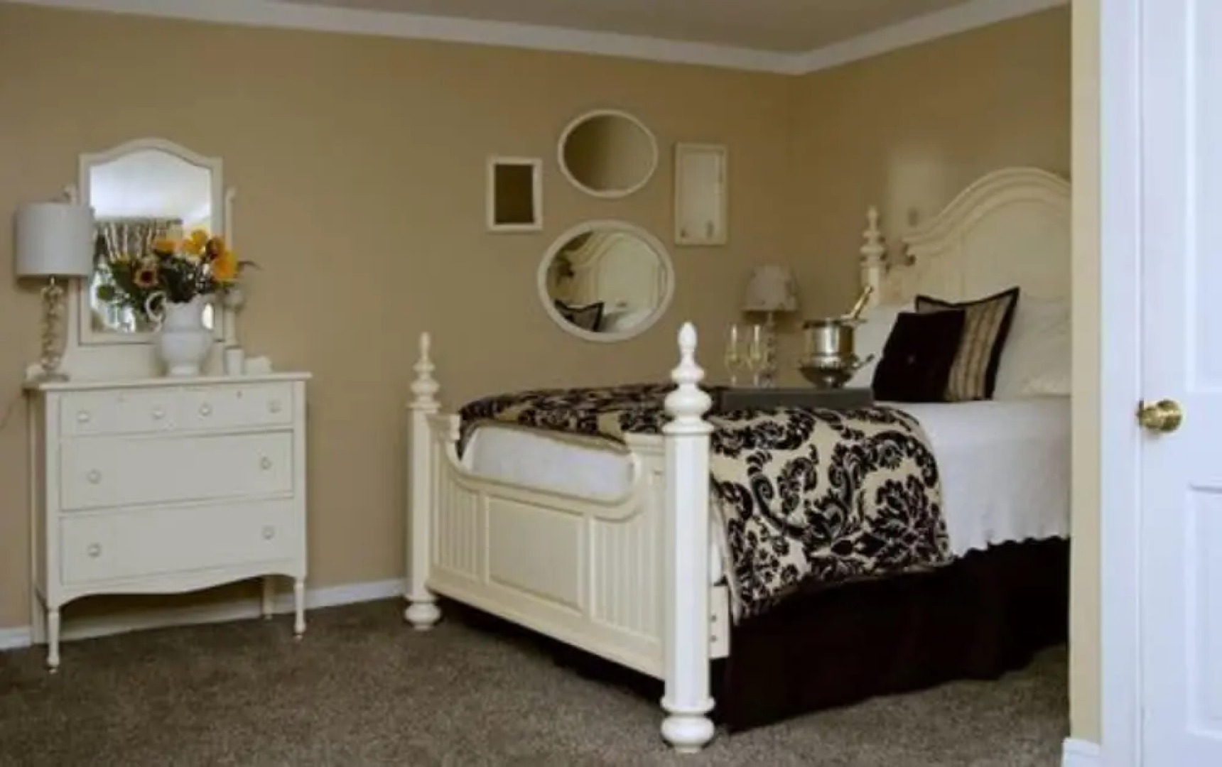 Heartstone Inn B&B & Cottages