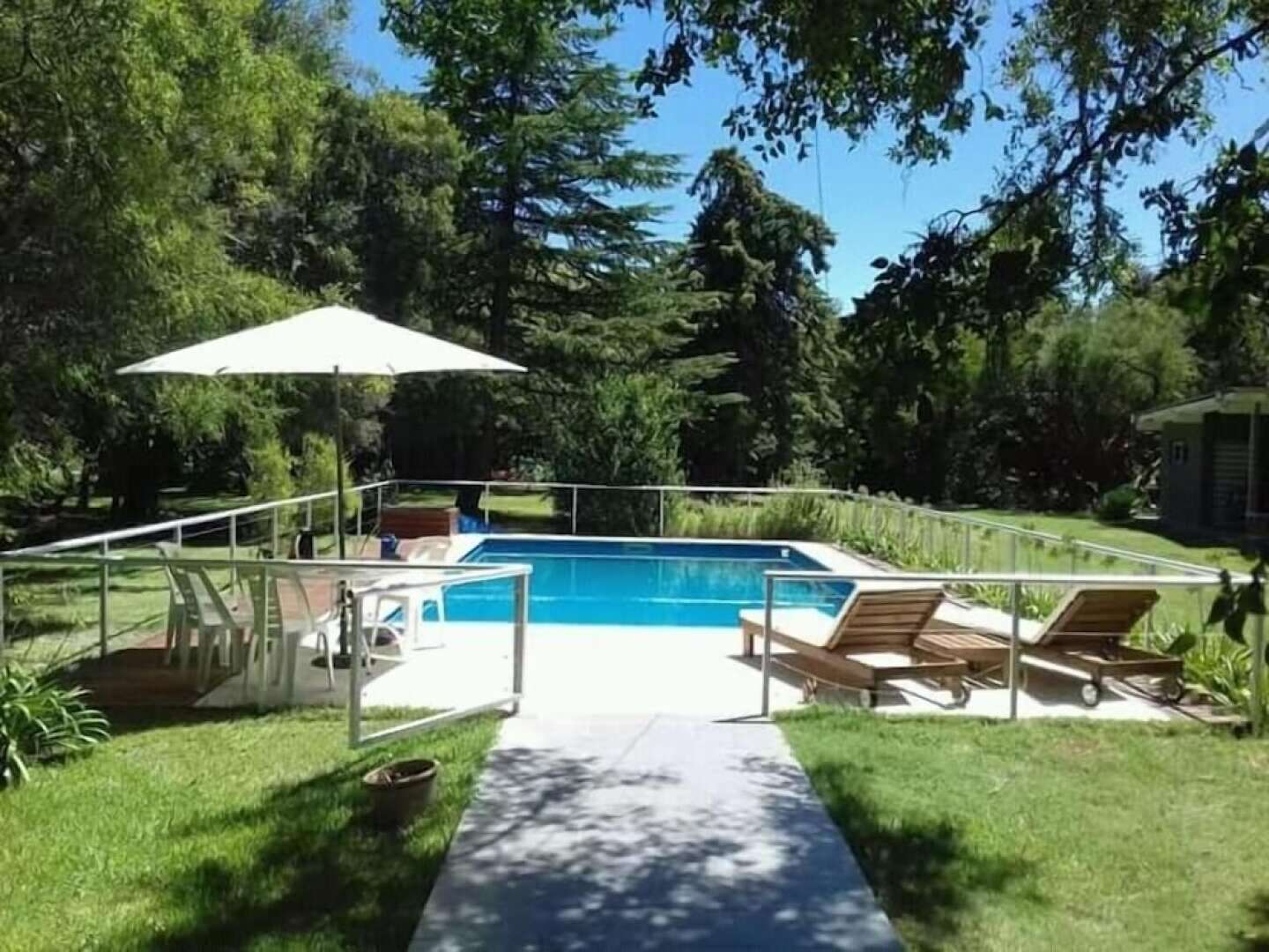 Casa Quinta en Pueblo de Campo.