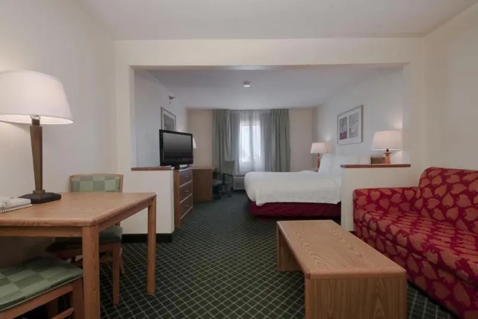 Country Inn & Suites  Fairview Heights IL
