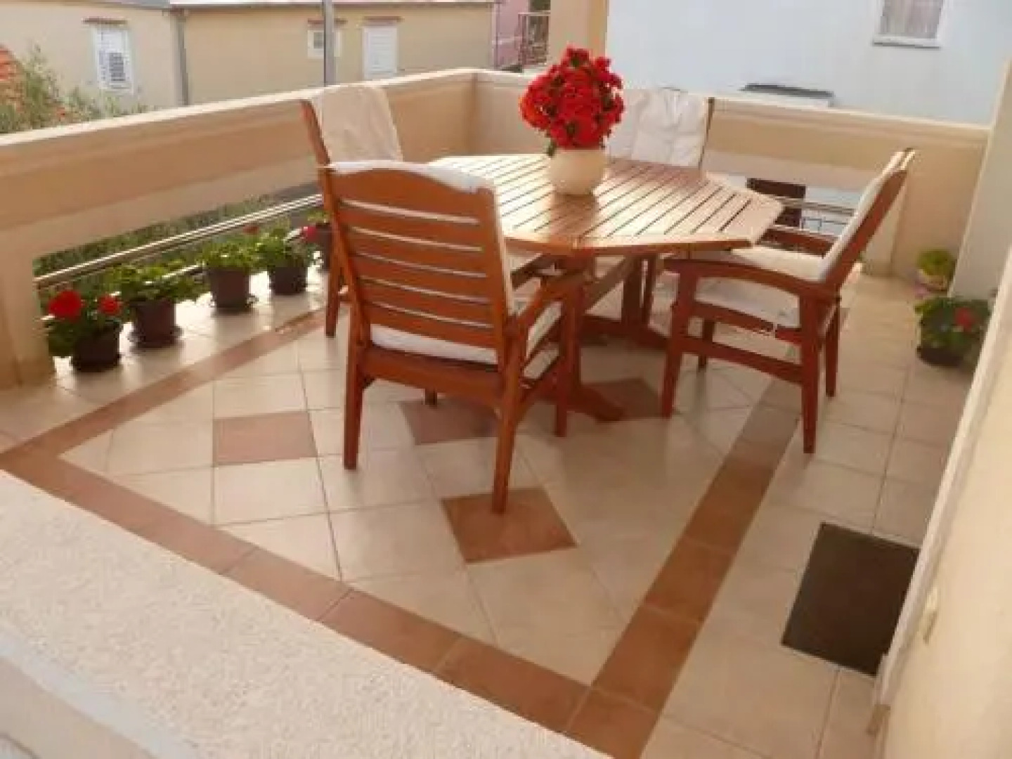 Apartment in Sv. Filip i Jakov 8187