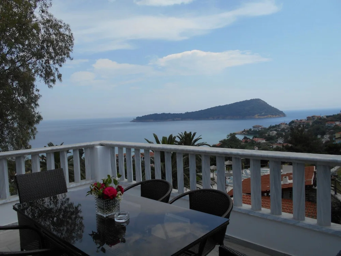 Kinira Beach Hotel
