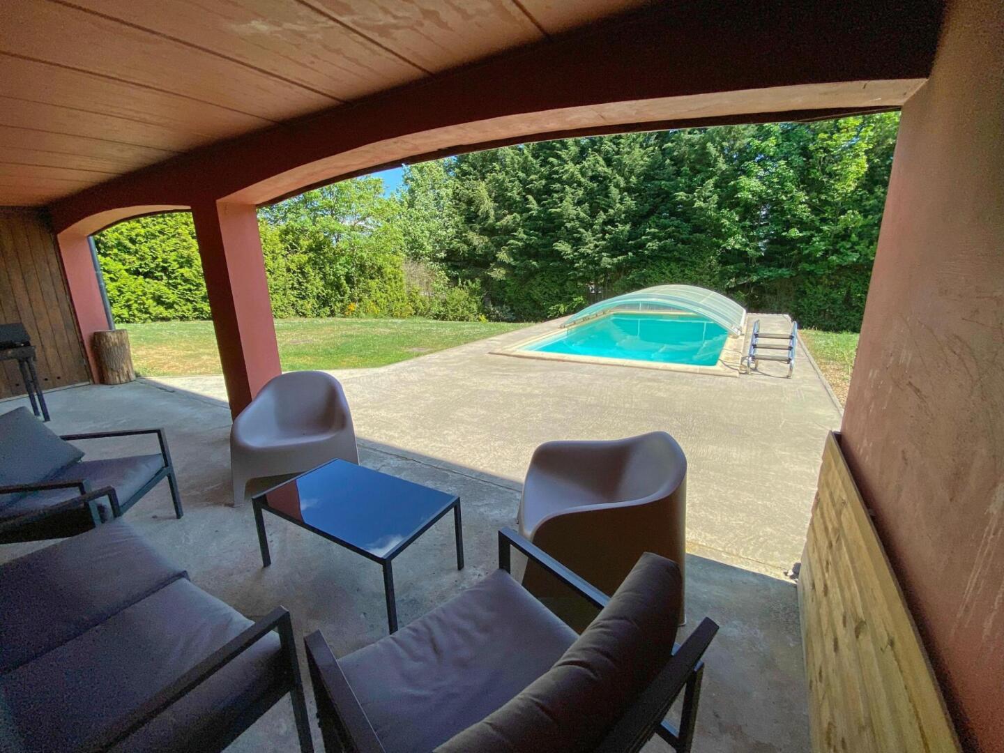 Spacious holiday home for 12 adults and 3 children with sauna / private pool