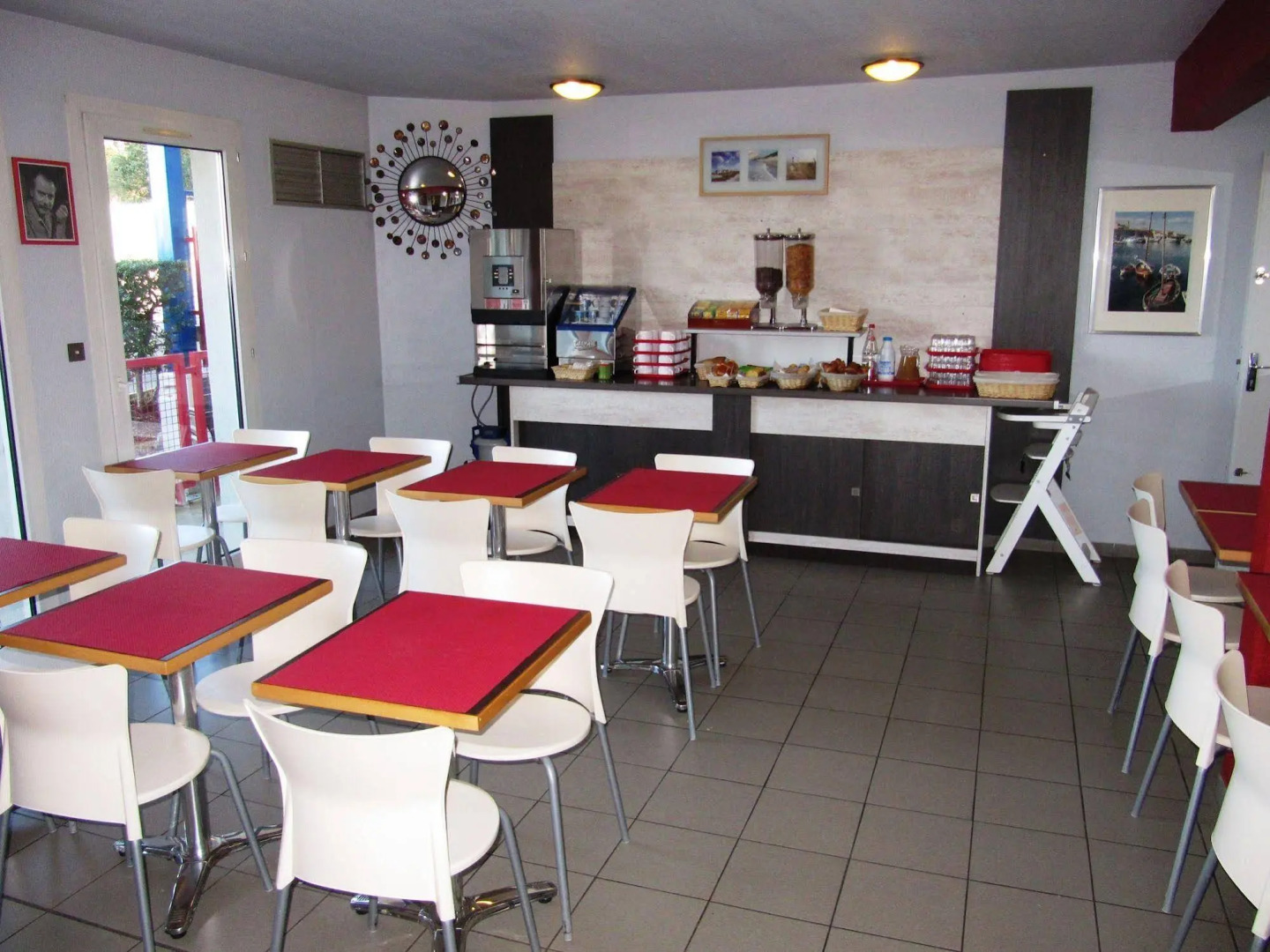 Brit Hotel Essentiel Sete Balaruc