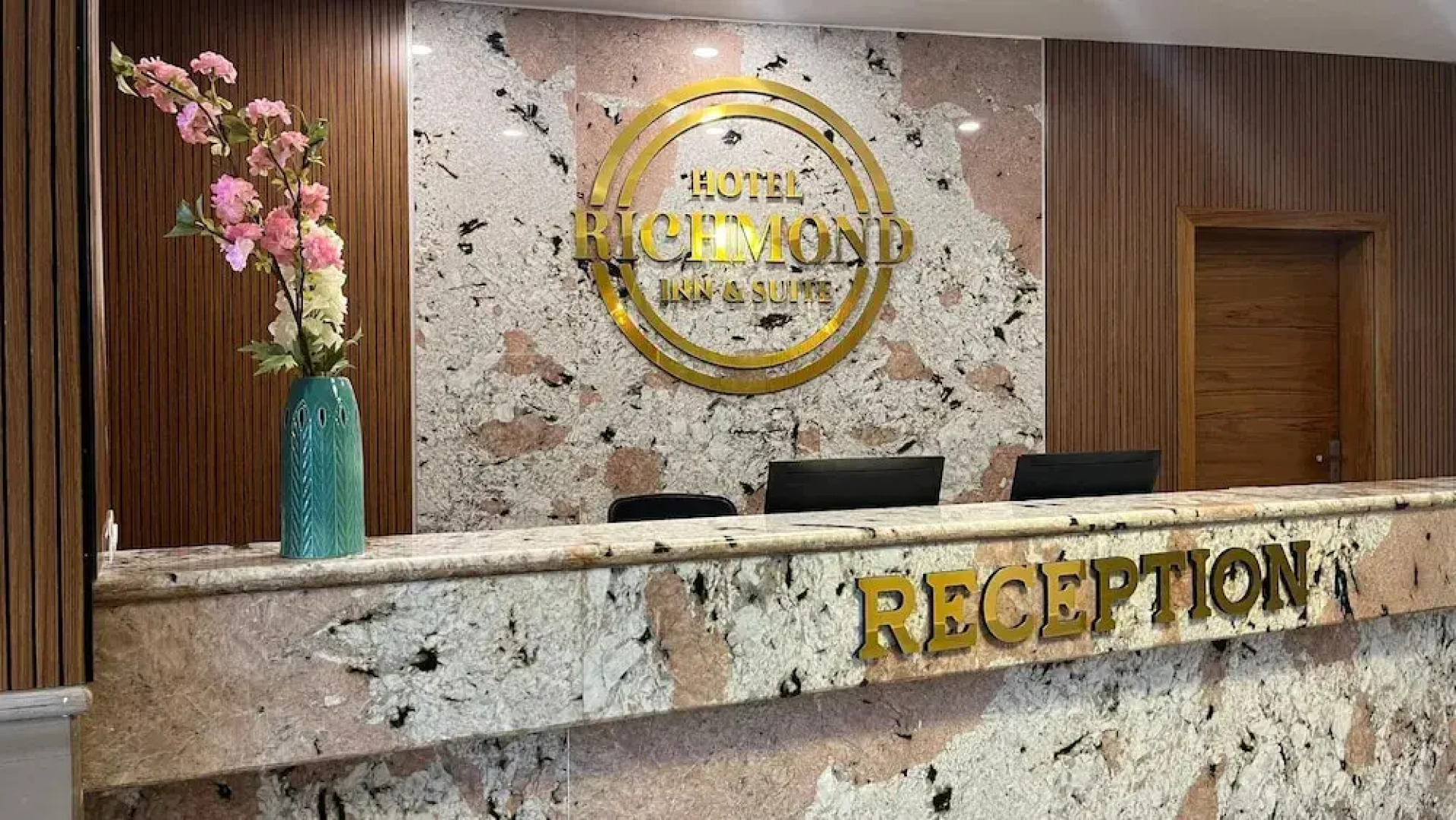 Richmond Inn and Suites