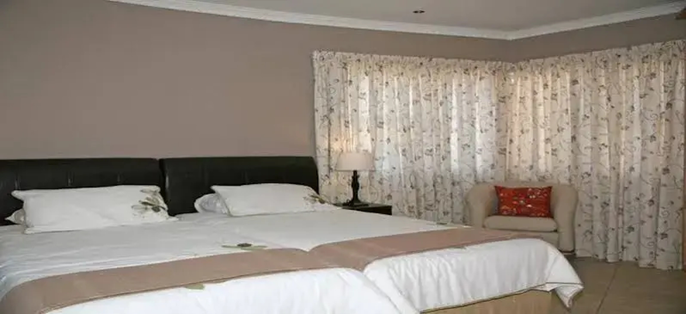 Royal Benguela Guesthouse