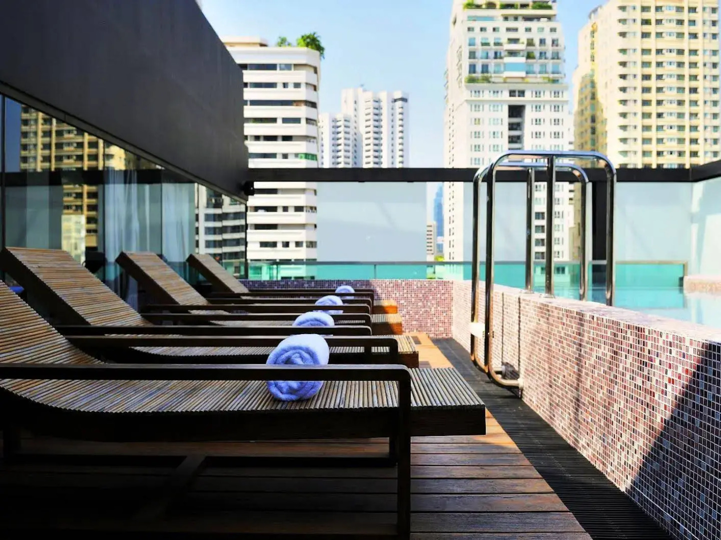 I Galleria Sukhumvit 13 (formerly D Varee Diva Hiptique)