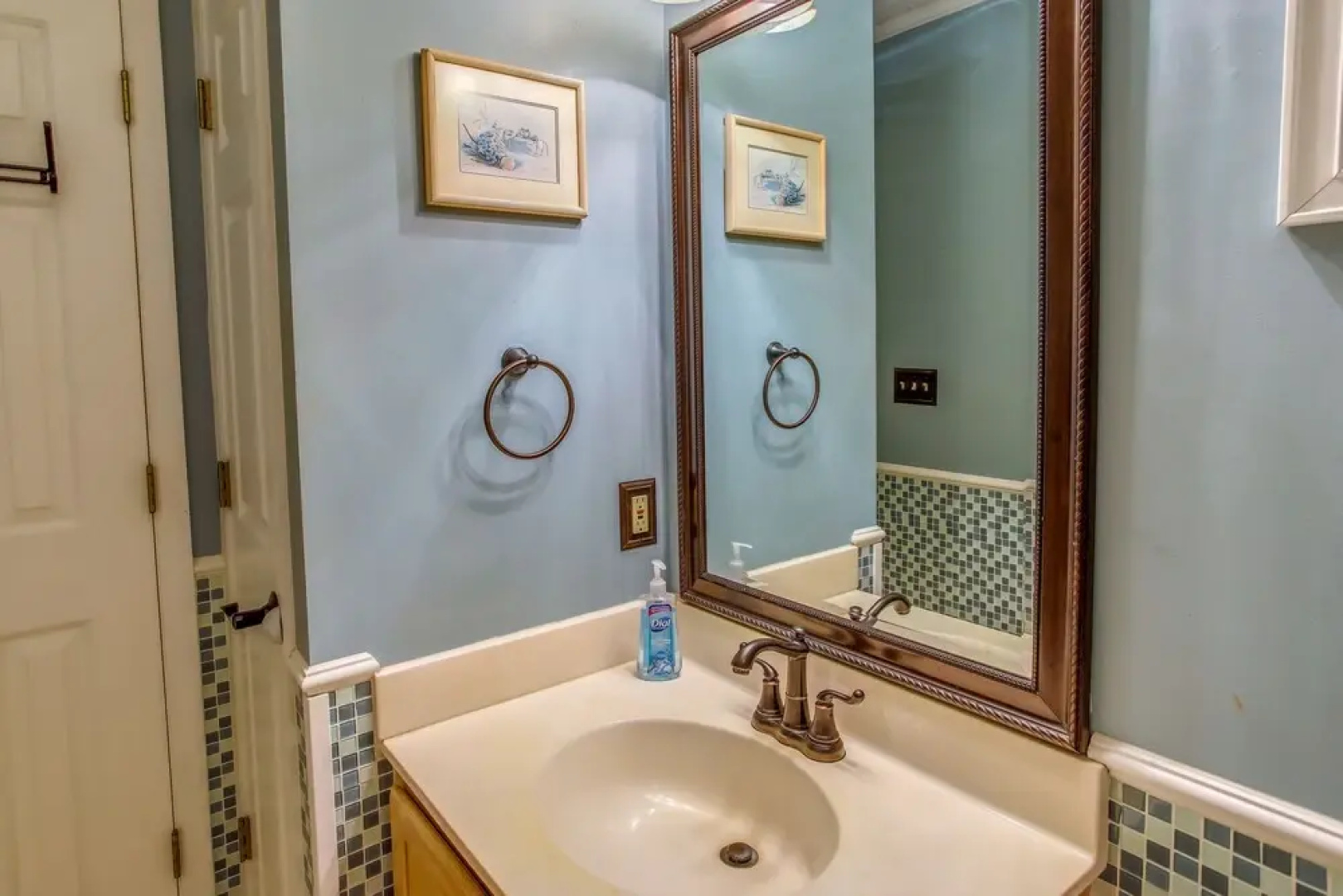 Little River Condo w/ Community Pool & Hot Tub!