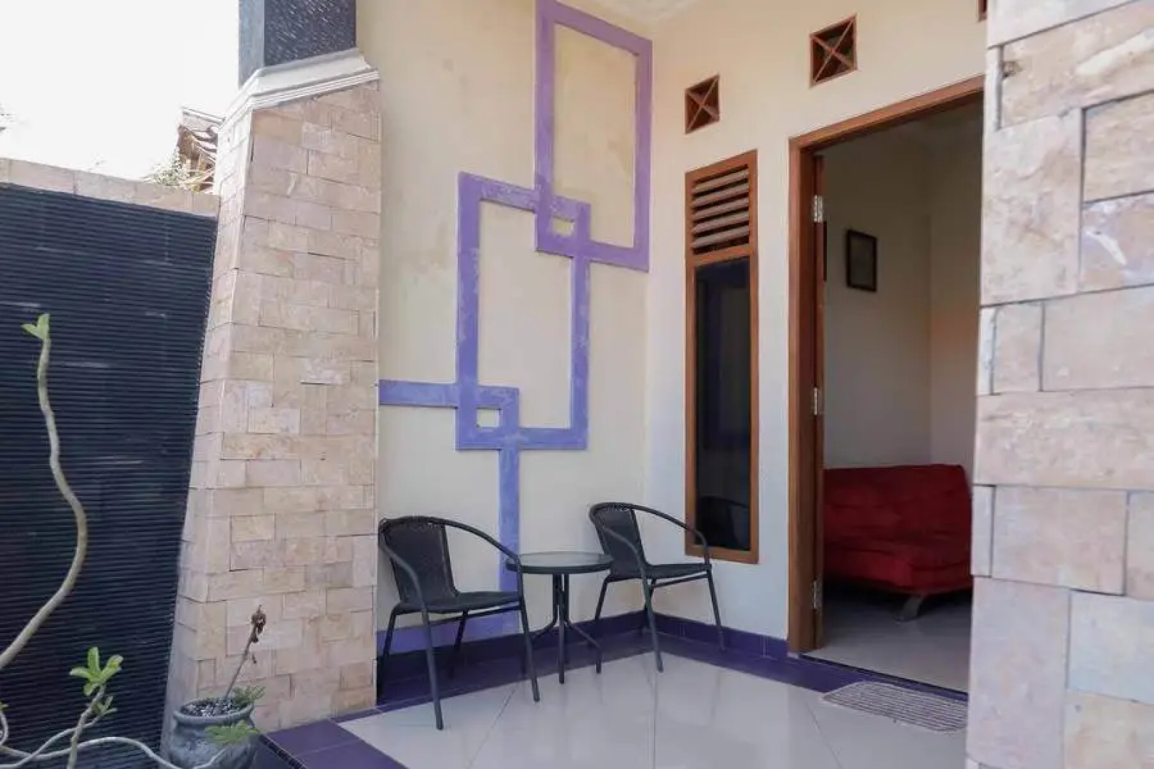 RedDoorz near RSUD Nganjuk