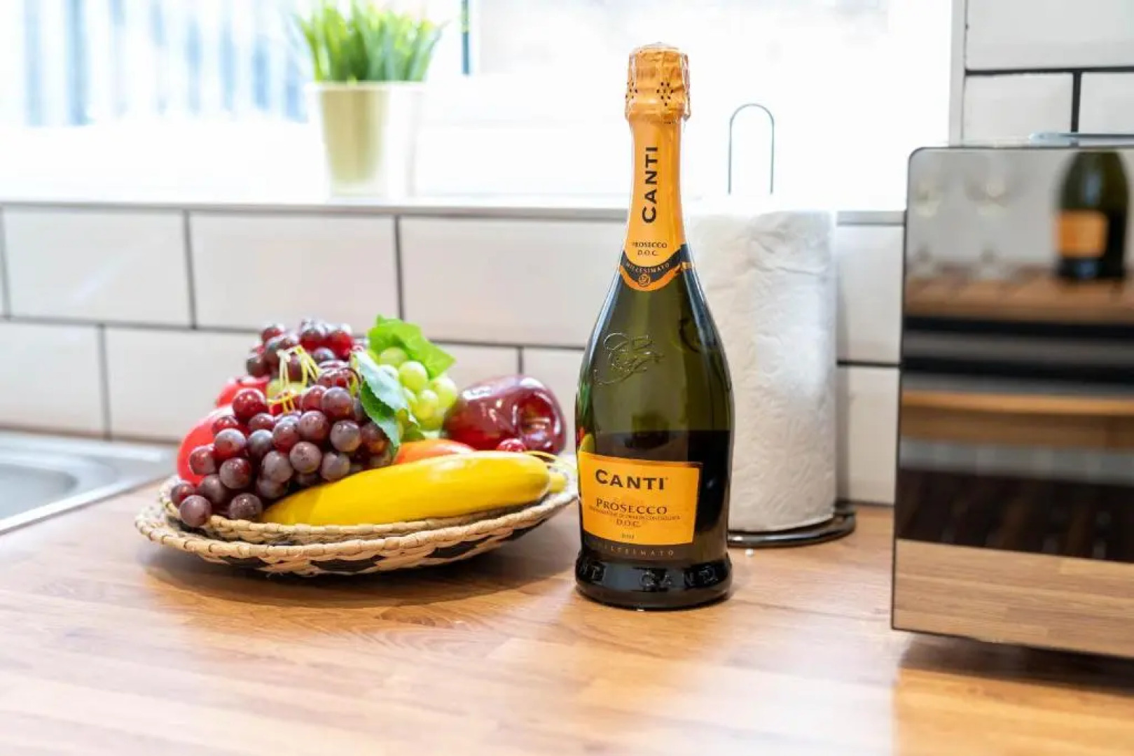 Luxury Six En-Suite Bedroom Apartment - Smart TV's - WIFI - TOP RATED