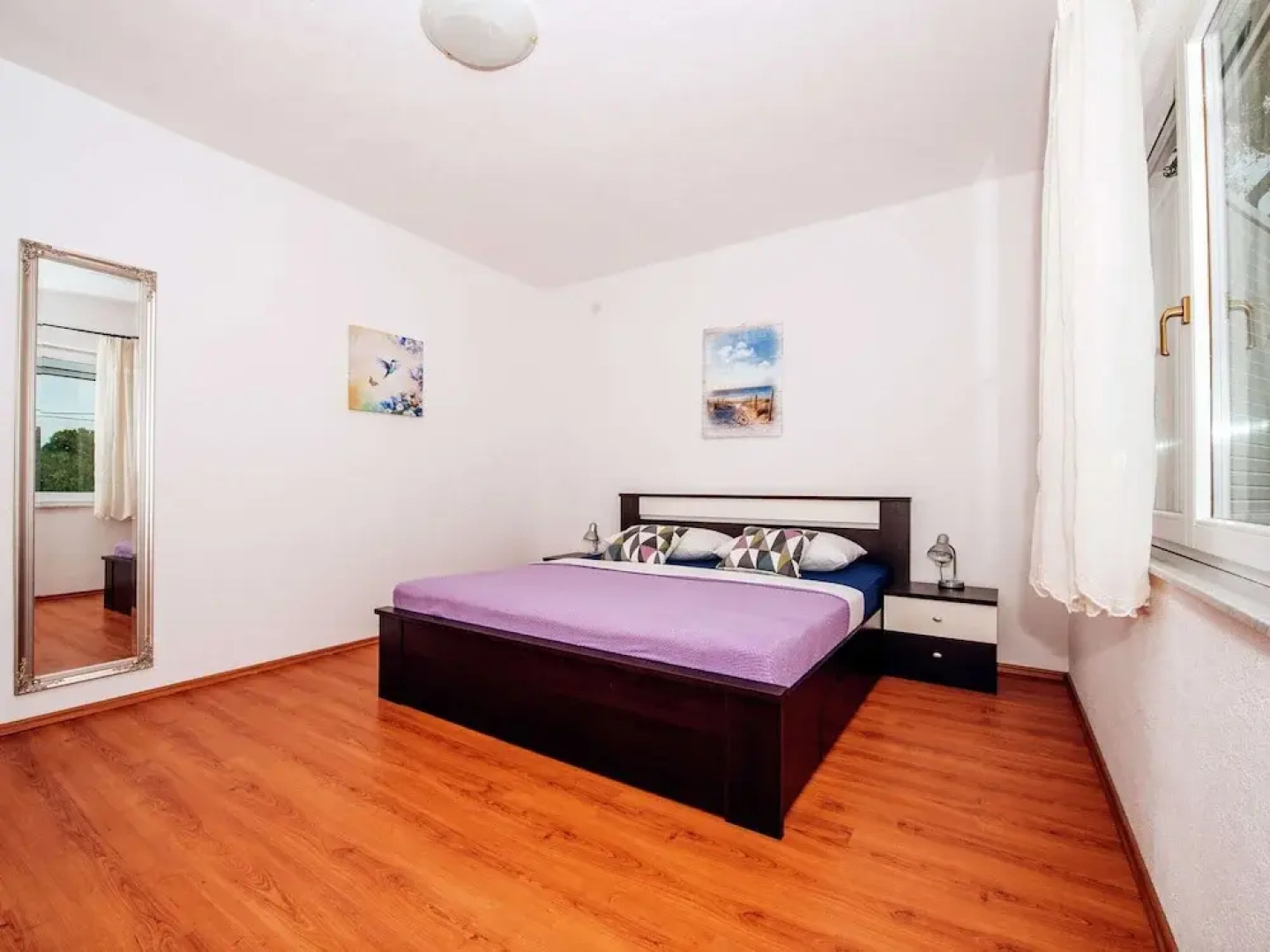 Private Estate With 2 Infinity Pools