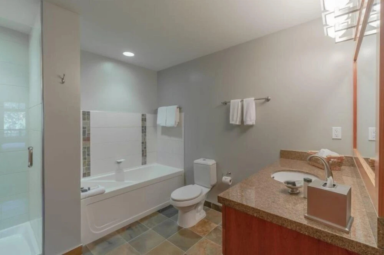 Luxury Ski in, Ski out 1 Bedroom Colorado Resort Vacation Rental in the Heart of Snowmass Base Village