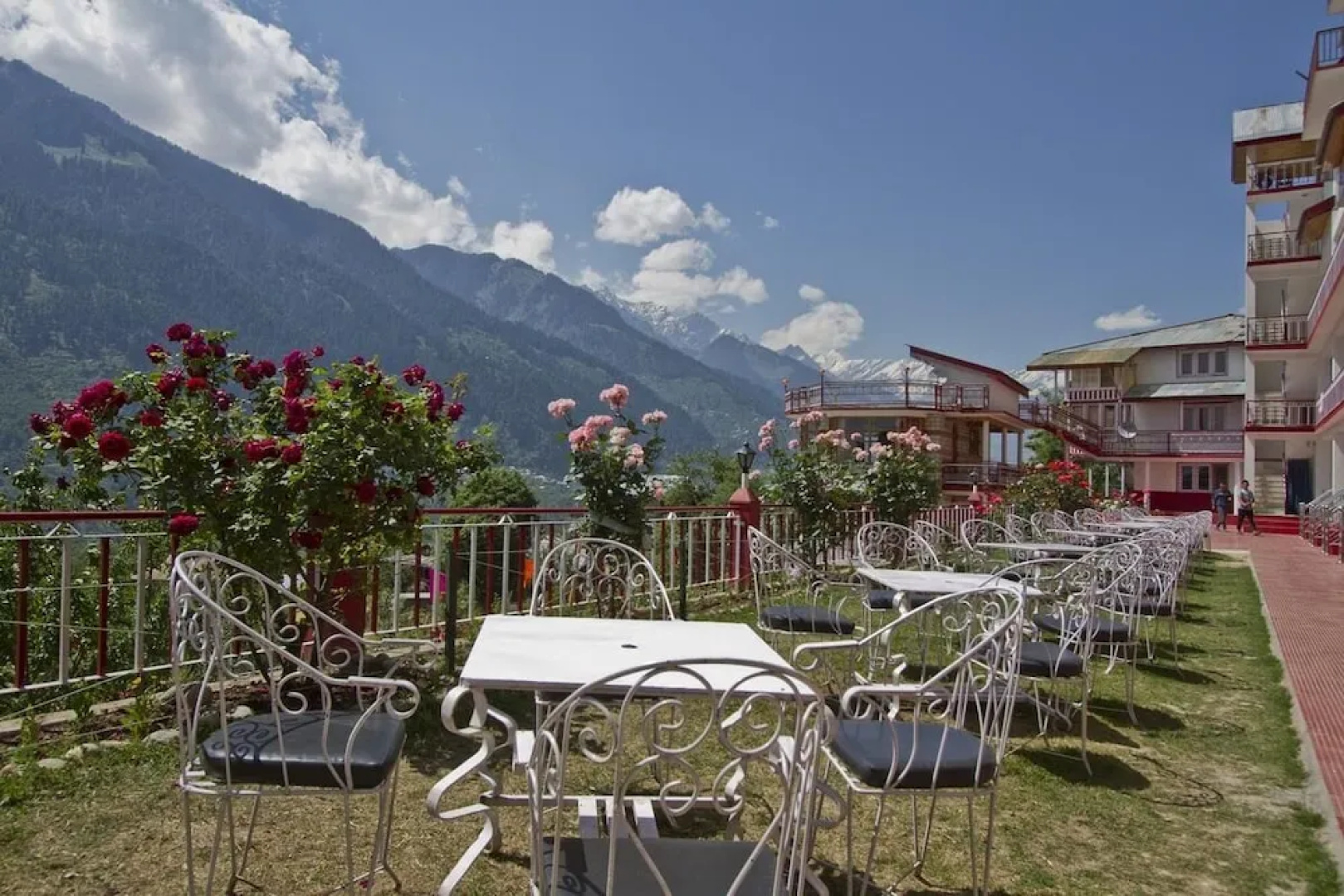 Hotel Rishi Palace