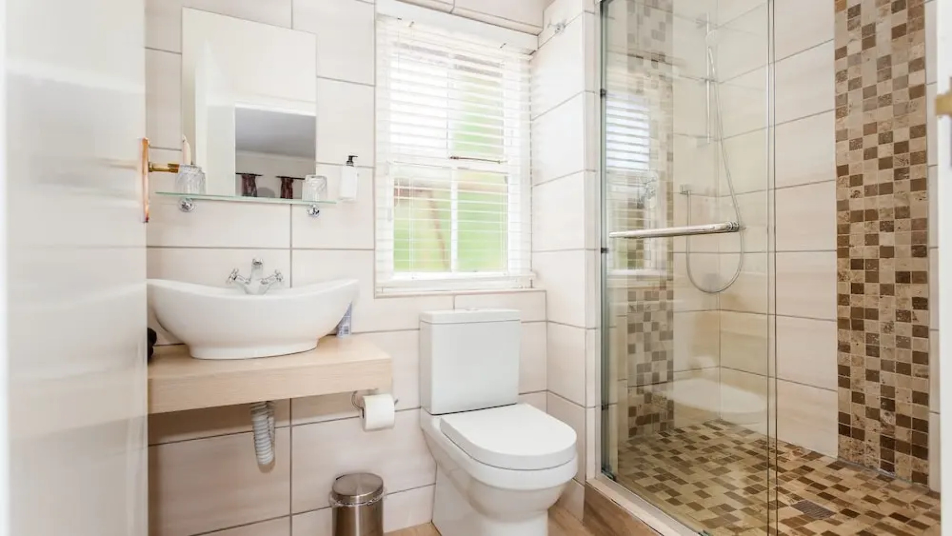 Lady Loch Country House