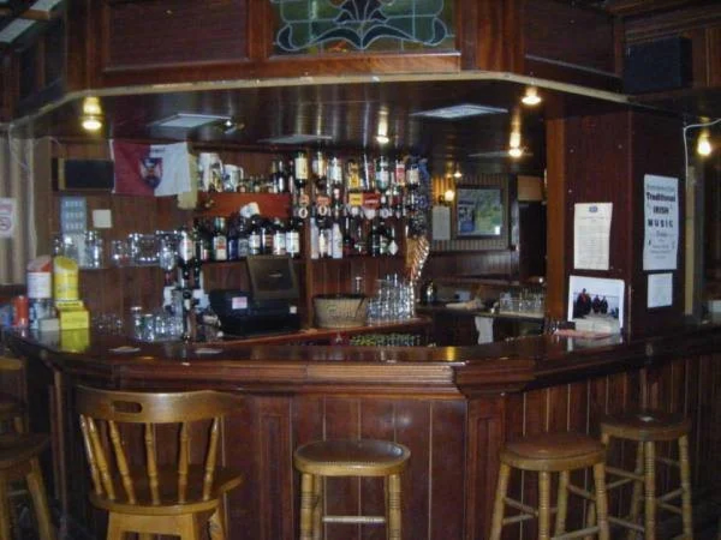 The Mountshannon Hotel
