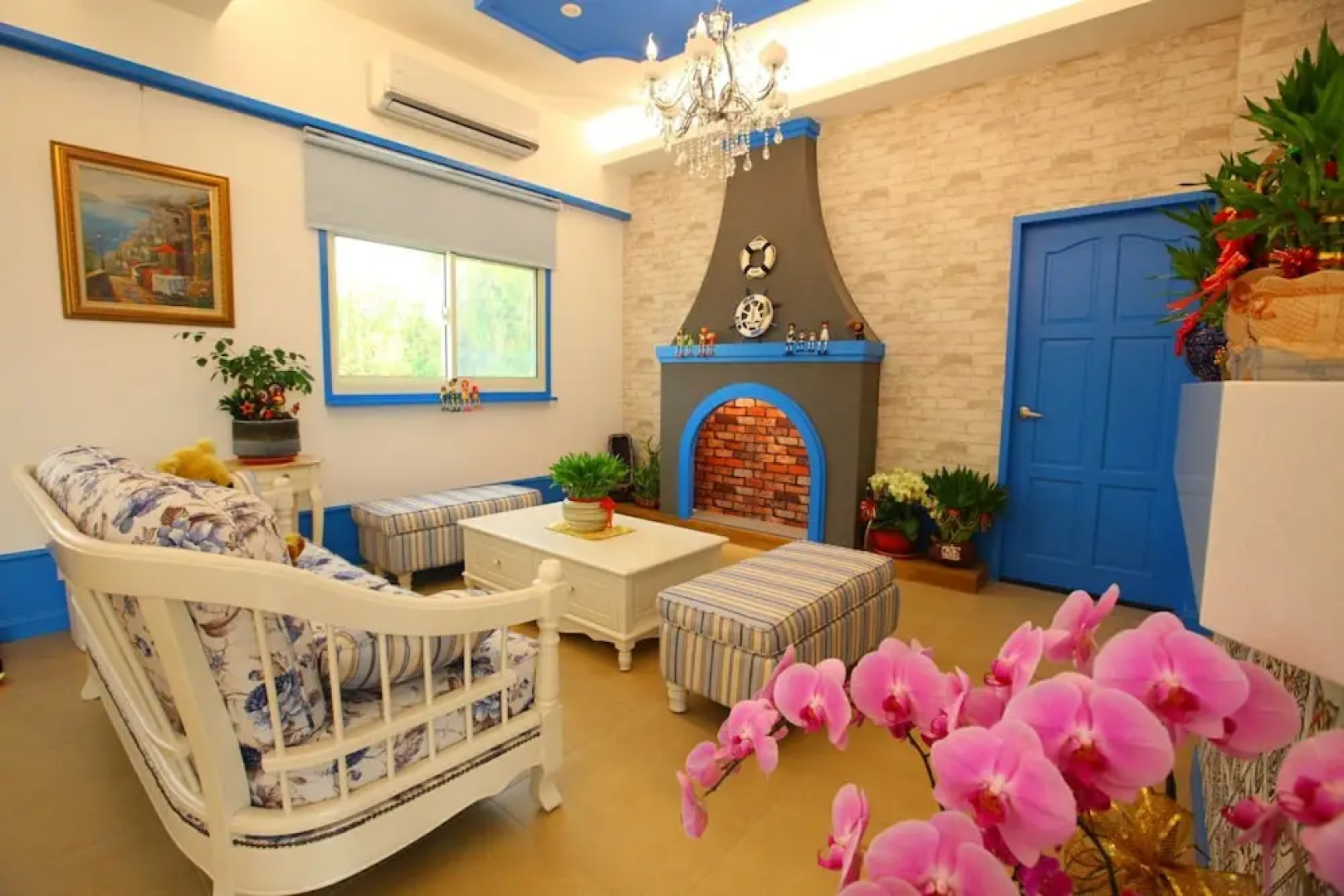 Cicada said Greece Homestay