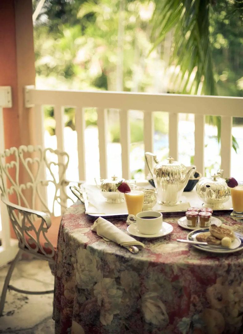 Graycliff Hotel And Restaurant