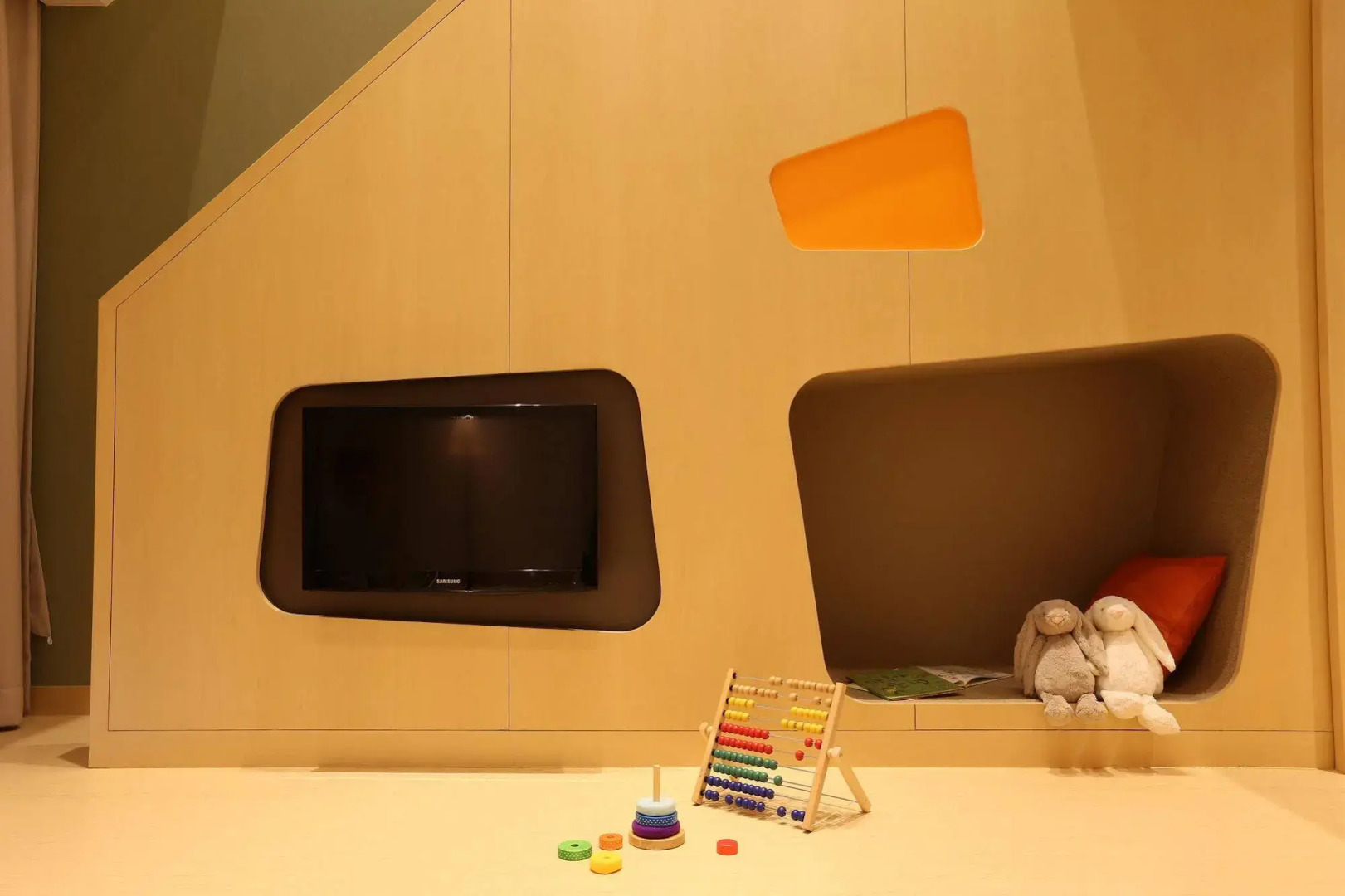 The Suites Hotel Naksan