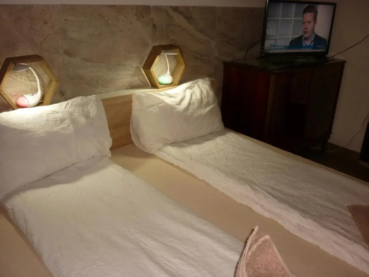 R1 Rolléder Apartman-ház