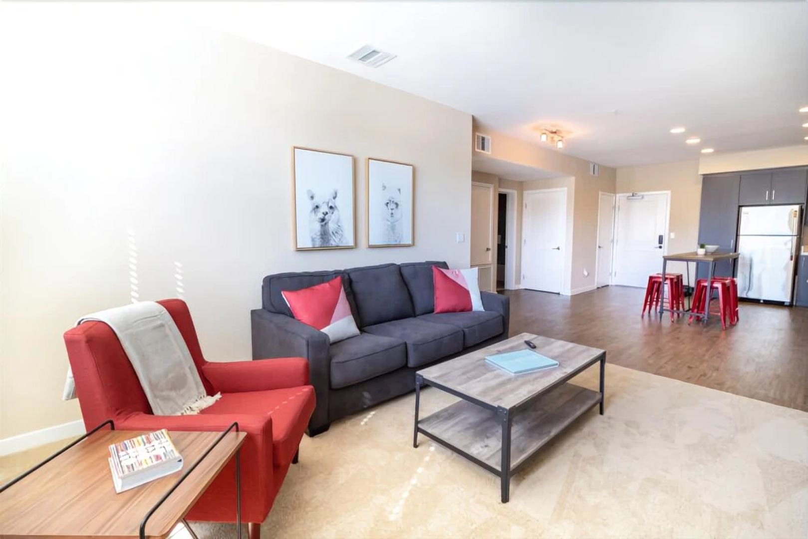 Kasa San Mateo Apartments