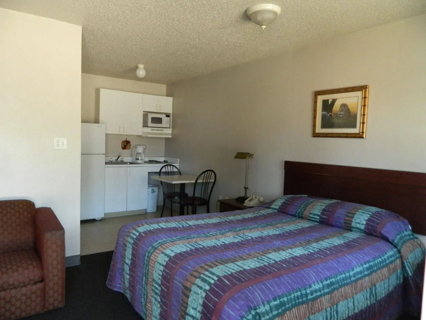 Paris Extended Stay Suites