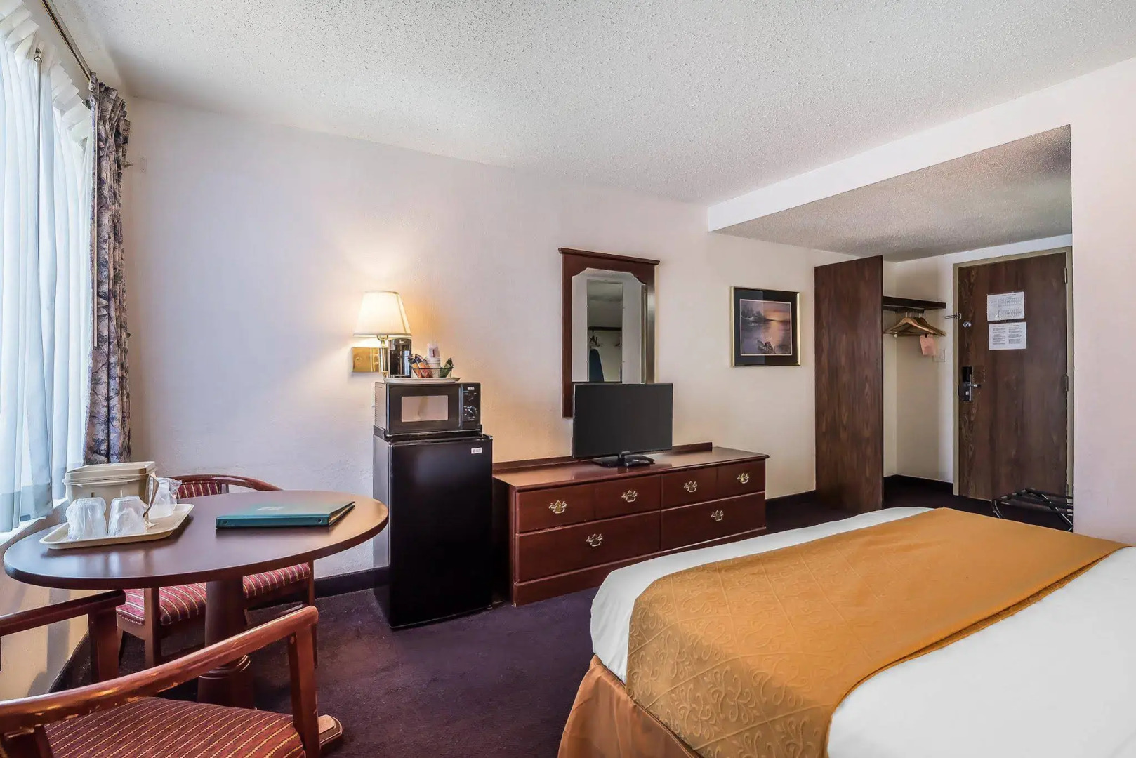 Quality Inn & Suites Albany Airport