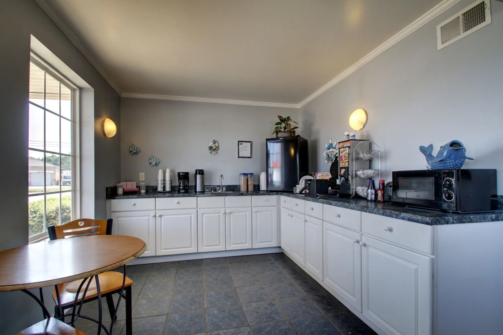 Key West Inn - Childersburg