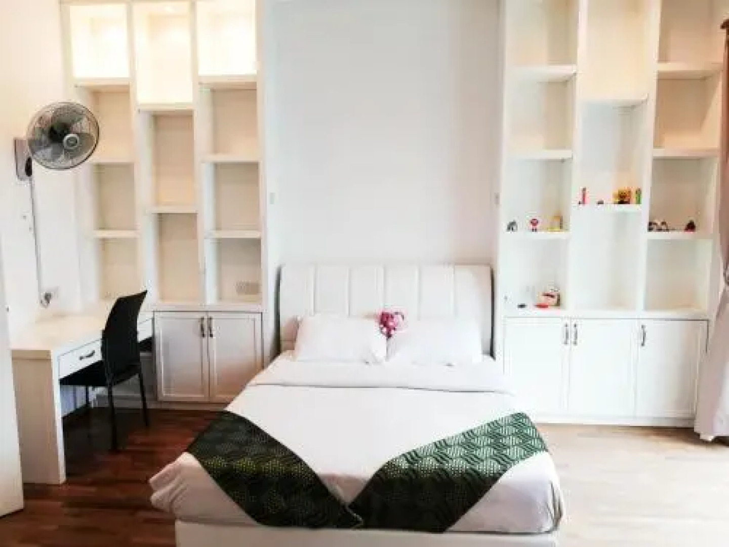 Shamrock Villas Corner OR Seaview