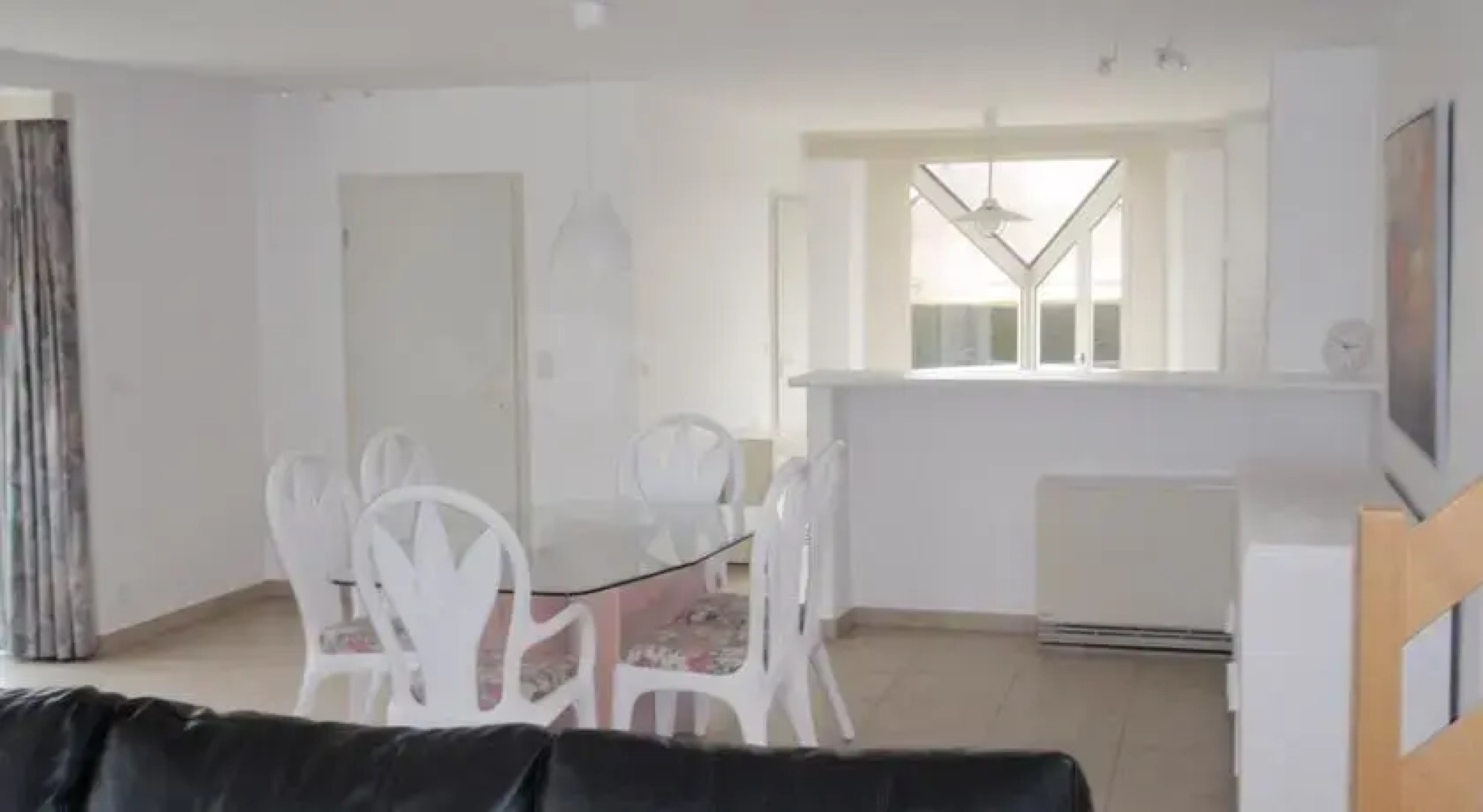 Home With Pool Oostduinkerke