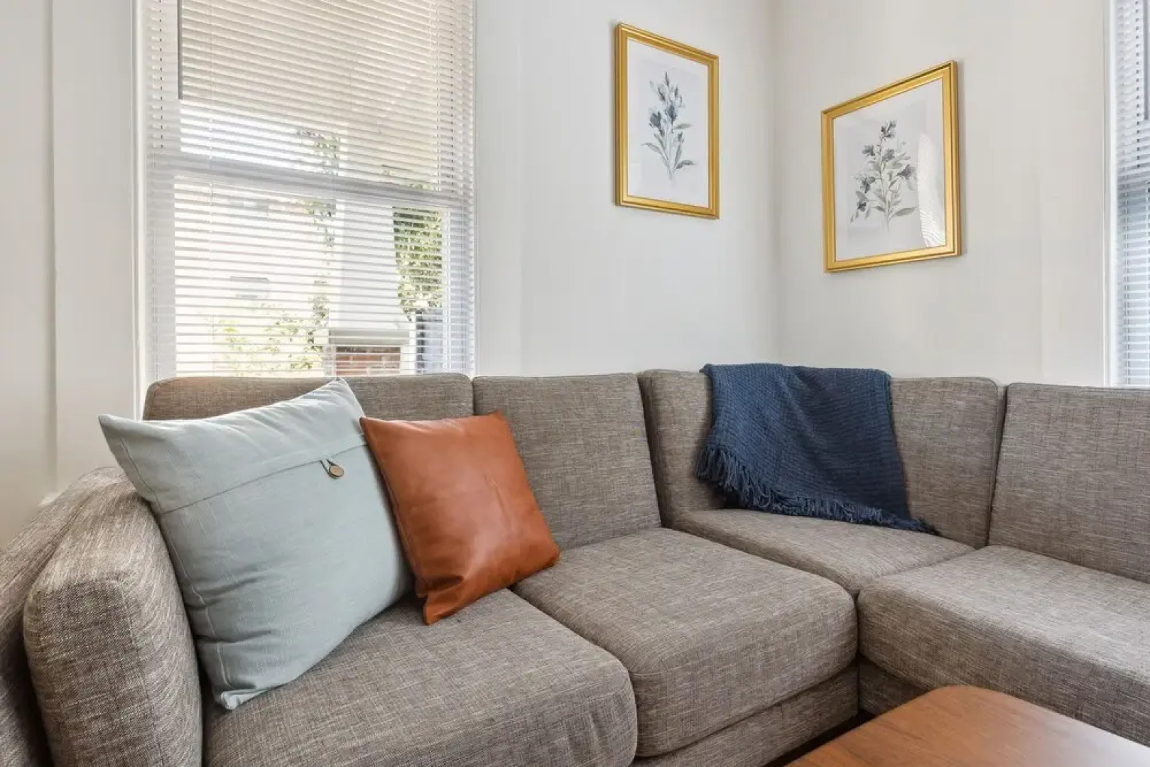 Downtown Delight: Cozy & Pet-friendly Retreat 3 Bedroom Home by RedAwning