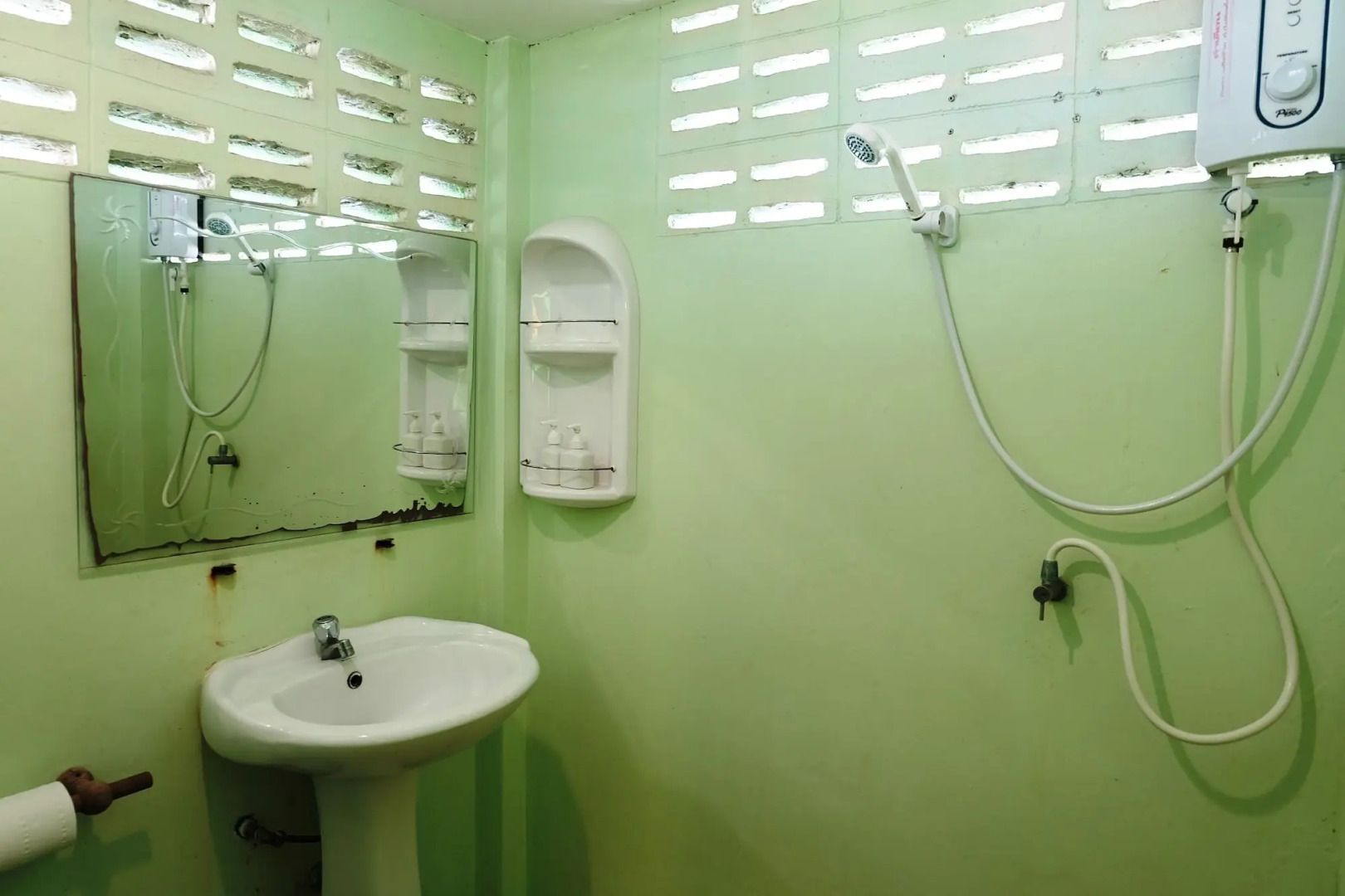 Baanrak Amphawa Homestay