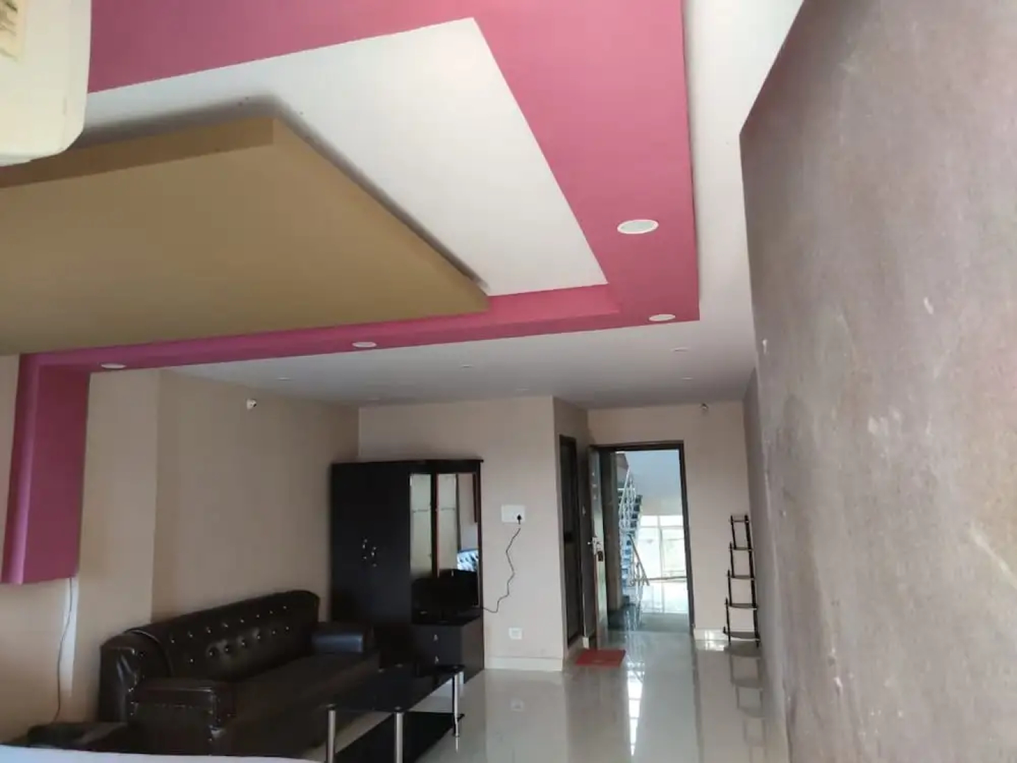 Hotel Kanha Shyam Madhubani