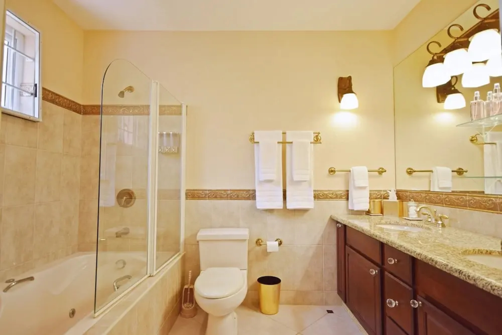 3 Min Walk to Beach - Blessed Manor by Bluescape