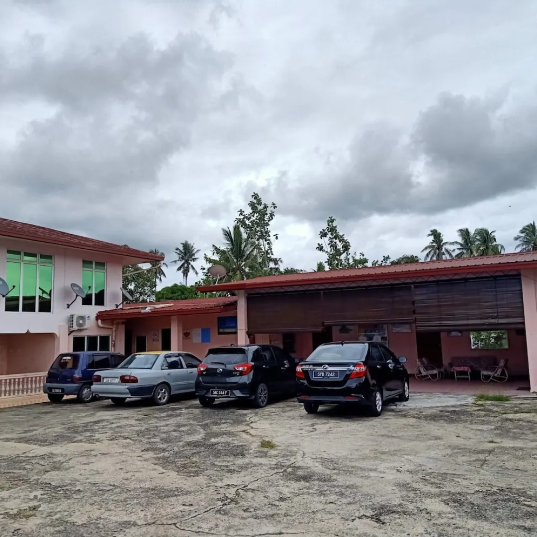 OYO Home 90352 Muan's Homestay