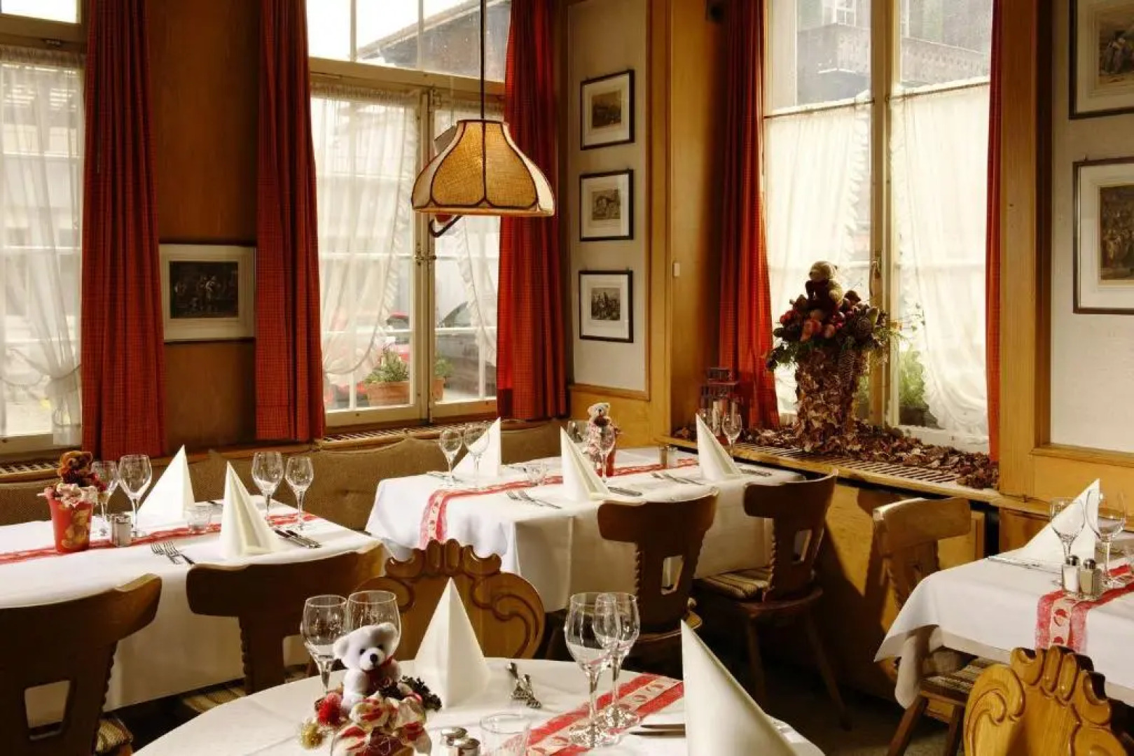 Hotel Bären - The Bear Inn