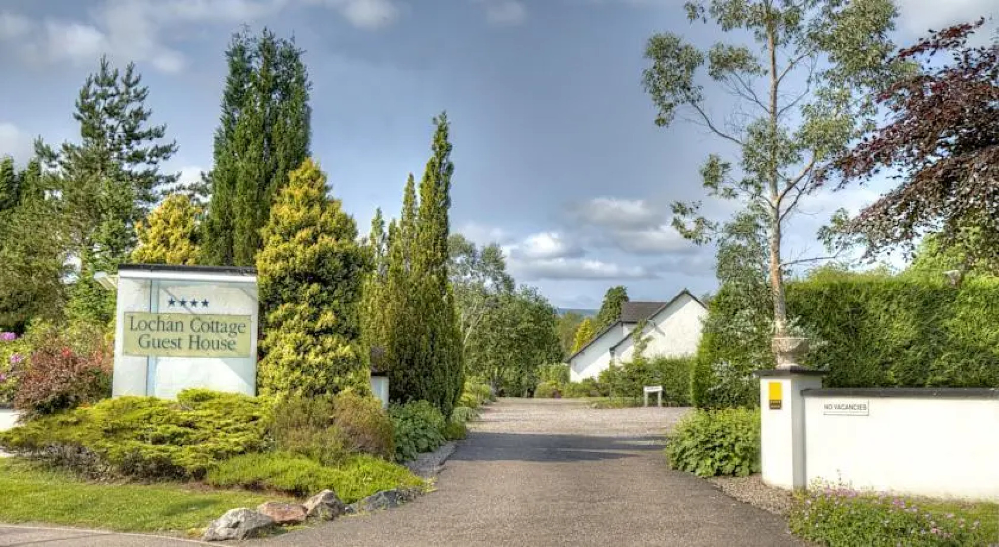 Lochan Cottage Guest House